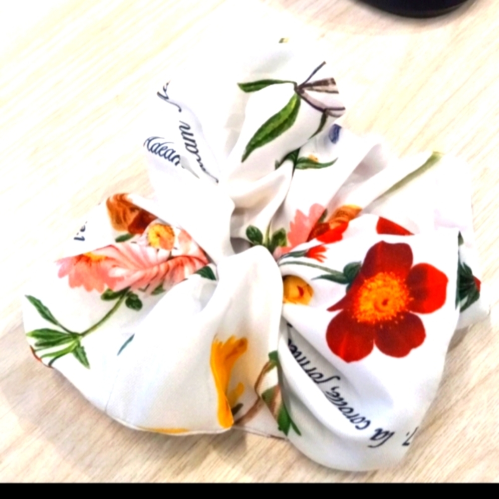 ADEAM hair accessory